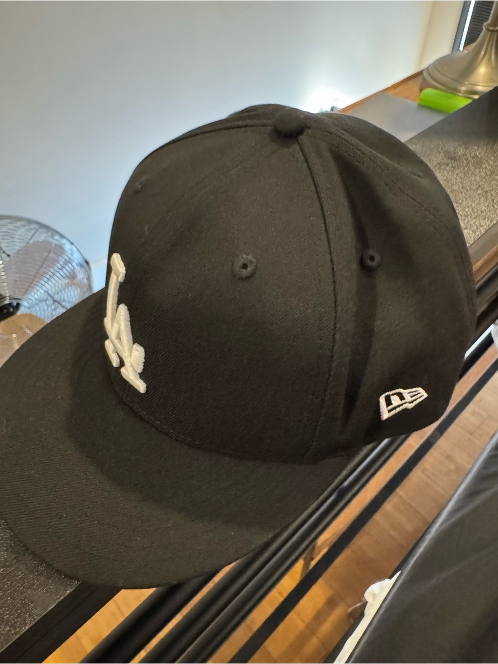 Large/XL New Era Black 9FIFTY Fitted Cap - Picture 8 of 8